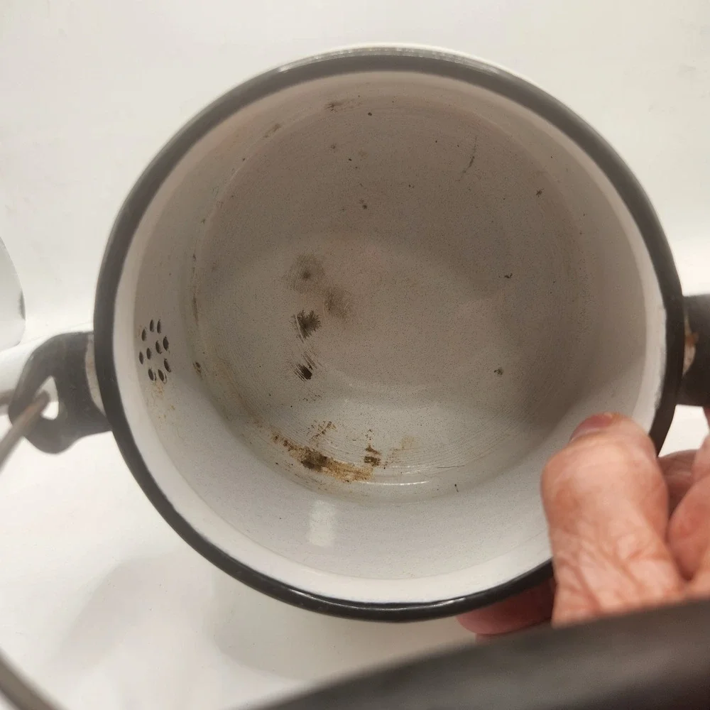 N/A vintage enamelware